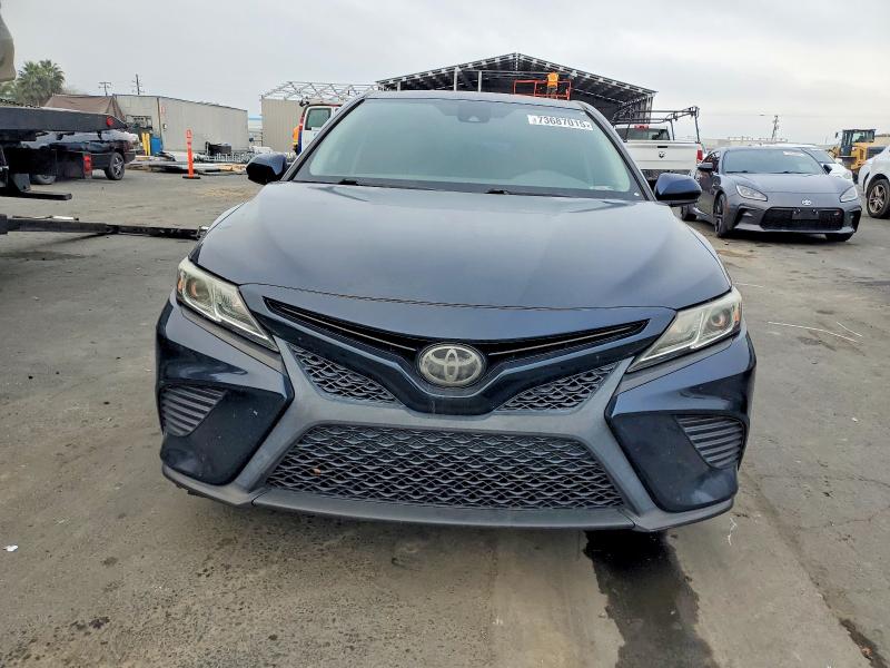 Aukcja sprzedaży 2019 Toyota Camry, vin: 4T1B11HK6KU245698, numer aukcji: 73687015