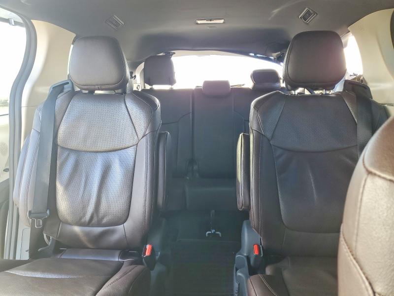 99907605 :رقم المزاد ، 5TDESKFC1NS061875 vin ، 2022 Toyota Sienna مزاد بيع