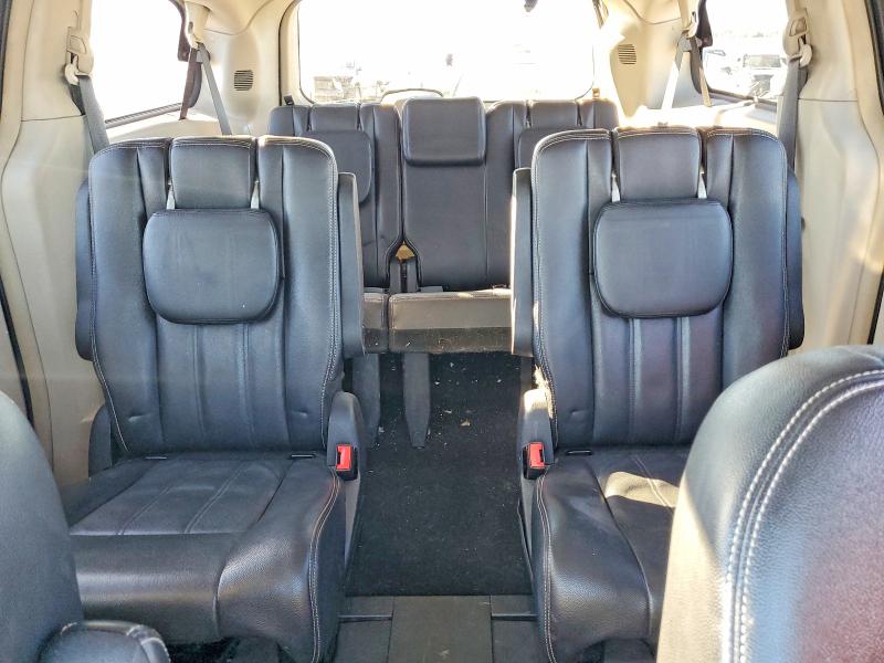73440585 :رقم المزاد ، 2C4RC1BG4ER448978 vin ، 2014 Chrysler Town & Country مزاد بيع