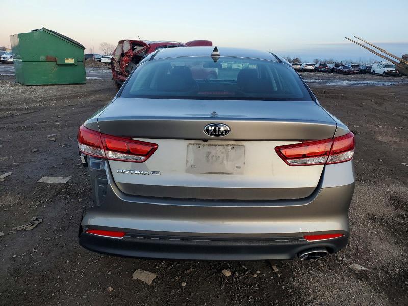 72790145 :رقم المزاد ، 5XXGT4L34HG156586 vin ، 2017 Kia Optima Lx مزاد بيع