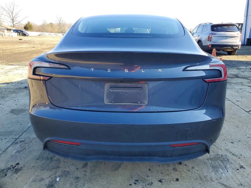 Продажа на аукционе авто 2024 Tesla Model 3, vin: 5YJ3E1EA1RF773595, номер лота: 97986645