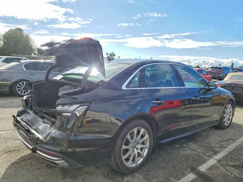 99566395 :رقم المزاد ، WAUABAF46MN003649 vin ، 2021 Audi A4 مزاد بيع