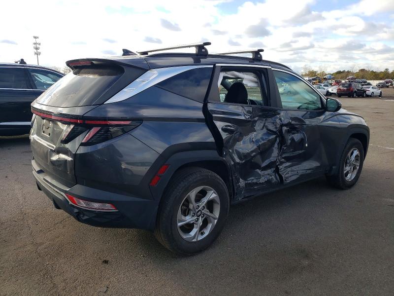 97880965 :رقم المزاد ، 5NMJBCAE9NH057928 vin ، 2022 Hyundai Tucson مزاد بيع