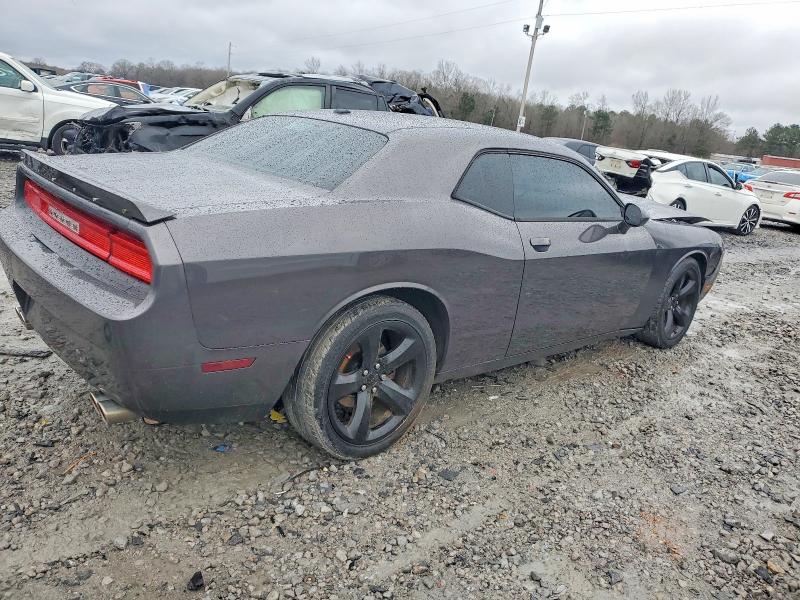 72765785 :رقم المزاد ، 2C3CDYAG5DH685615 vin ، 2013 Dodge Challenger مزاد بيع