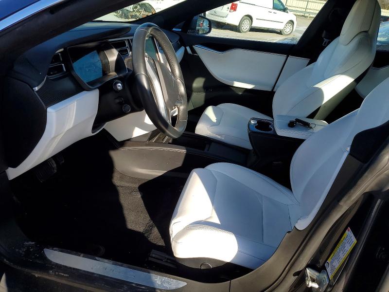 74258845 :رقم المزاد ، 5YJSA1E20HF207460 vin ، 2017 Tesla Model S مزاد بيع