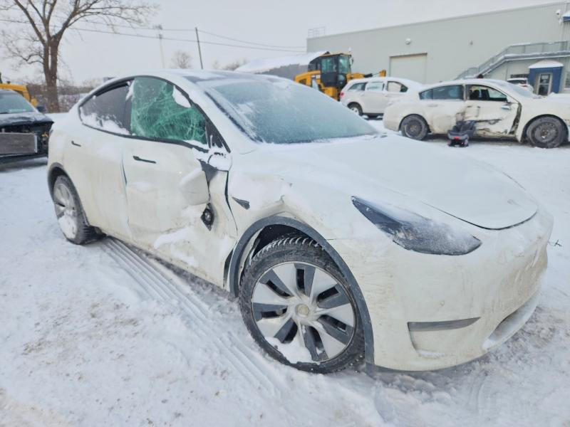 Продажа на аукционе авто 2021 Tesla Model Y, vin: 5YJYGAEE8MF231759, номер лота: 74823735