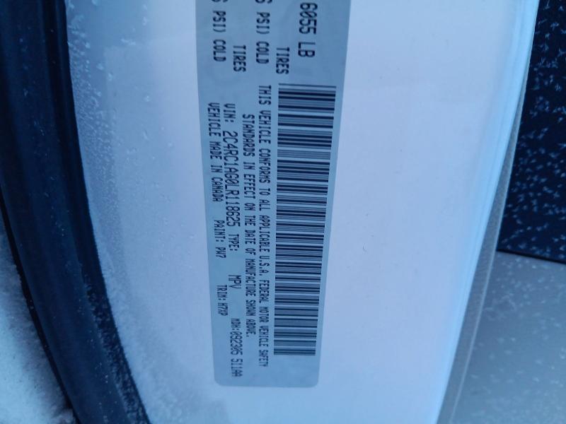 98830235 :رقم المزاد ، 2C4RC1AG0LR118625 vin ، 2020 Chrysler Voyager مزاد بيع