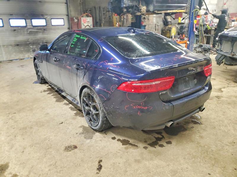 74077855 :رقم المزاد ، SAJAL4BV8HA962596 vin ، 2017 Jaguar Xe مزاد بيع