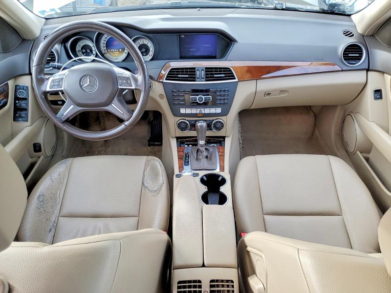 2012 Mercedes-benz C მანქანა იყიდება აუქციონზე, vin: WDDGF8BB3CR197262, აუქციონის ნომერი: 72763815