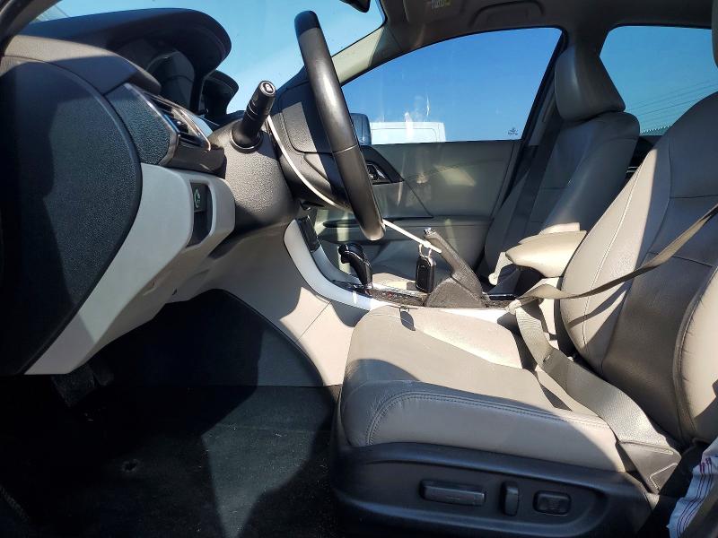 72896965 :رقم المزاد ، 1HGCR2F88GA086076 vin ، 2016 Honda Accord مزاد بيع
