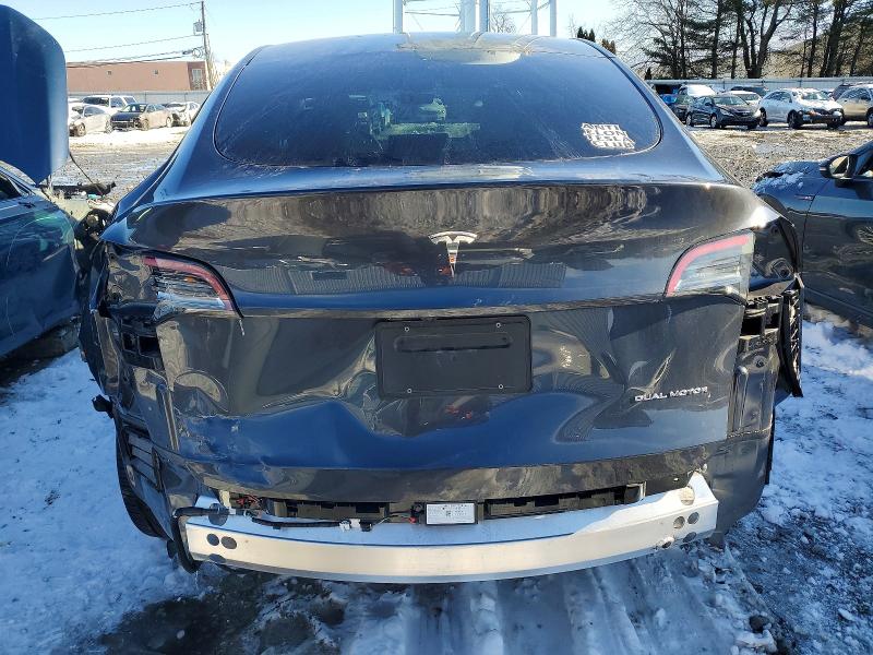 Продажа на аукционе авто 2024 Tesla Model Y, vin: 7SAYGDEE7RA245807, номер лота: 73320545