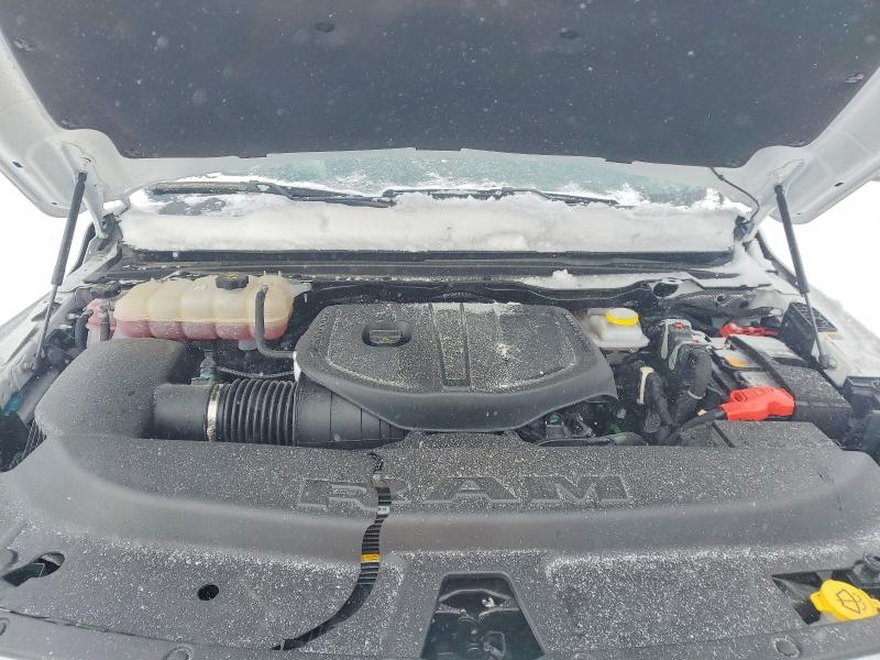 Продажа на аукционе авто 2025 Ram 1500, vin: 1C6SRFJPXSN687952, номер лота: 72976245