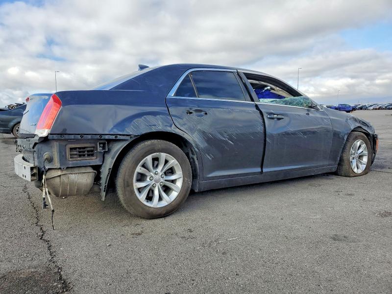 2015 Chrysler 300 მანქანა იყიდება აუქციონზე, vin: 2C3CCAAG0FH881636, აუქციონის ნომერი: 98570755