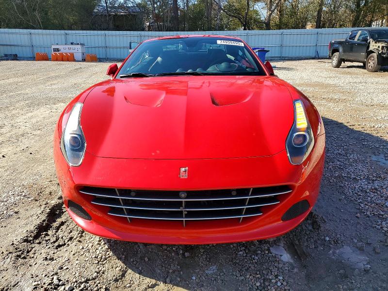 2017 Ferrari California T მანქანა იყიდება აუქციონზე, vin: ZFF77XJA7H0222526, აუქციონის ნომერი: 74959495
