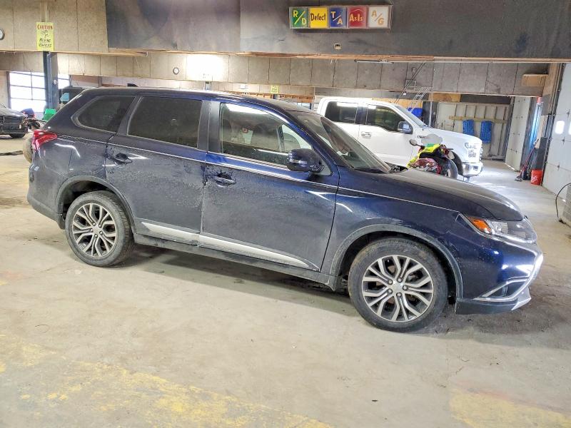 Продаж на аукціоні авто 2018 Mitsubishi Outlander, vin: JA4AD3A33JZ048733, номер лоту: 74450245