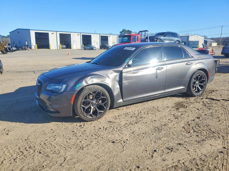 Продажа на аукционе авто 2019 Chrysler 300, vin: 2C3CCABG0KH542366, номер лота: 92391485