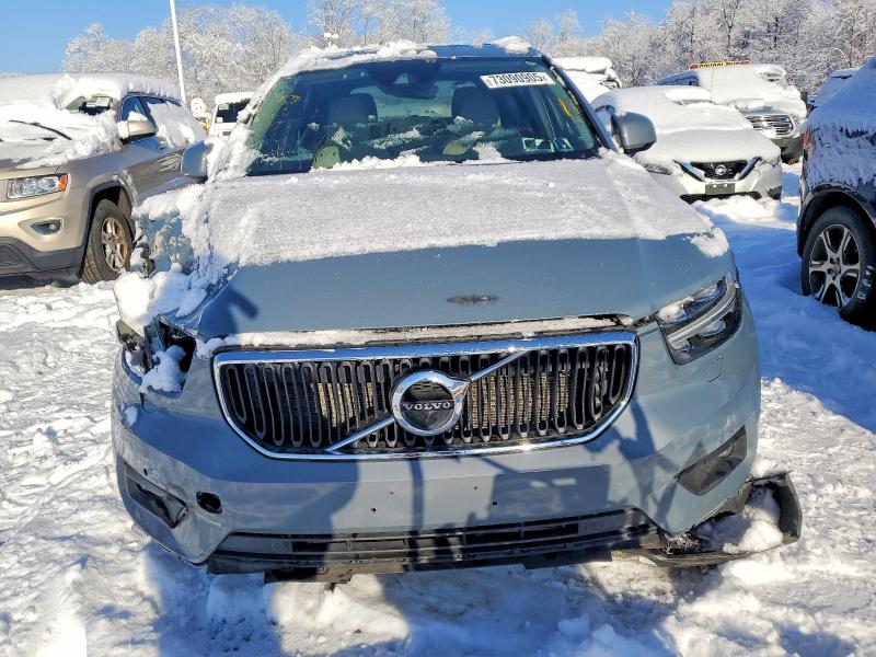 2020 Volvo Xc40 T5 Mo მანქანა იყიდება აუქციონზე, vin: YV4162UK3L2174421, აუქციონის ნომერი: 73090905