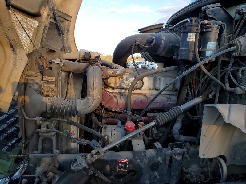 Продажа на аукционе авто 2011 Mack 600 Cxu600, vin: 1M1AW09YXBM012552, номер лота: 73871425