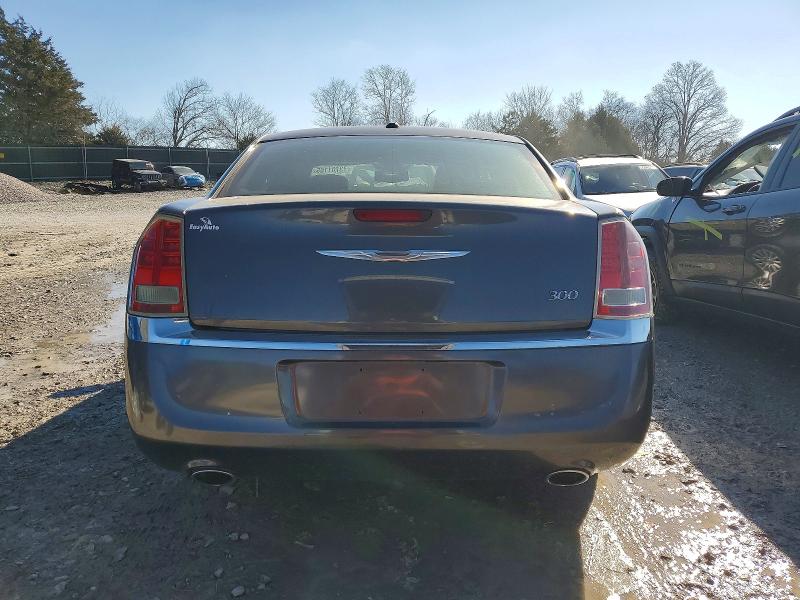 2013 Chrysler 300 მანქანა იყიდება აუქციონზე, vin: 2C3CCAAG3DH572675, აუქციონის ნომერი: 73701165