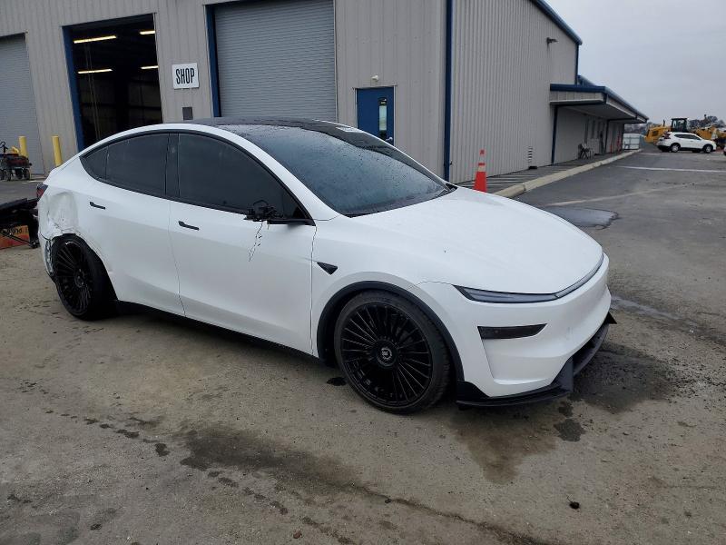 2026 Tesla Model Y მანქანა იყიდება აუქციონზე, vin: 7SAYGDED1TF428296, აუქციონის ნომერი: 99025515