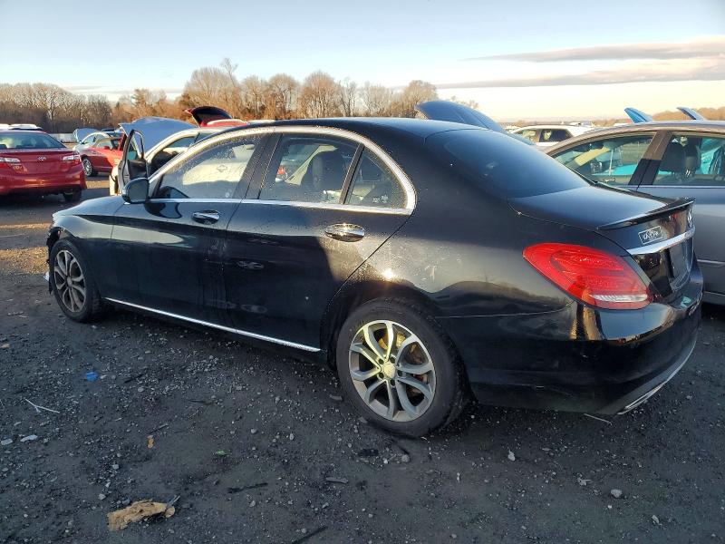 97731045 :رقم المزاد ، 55SWF4KB4GU114611 vin ، 2016 Mercedes-benz C مزاد بيع