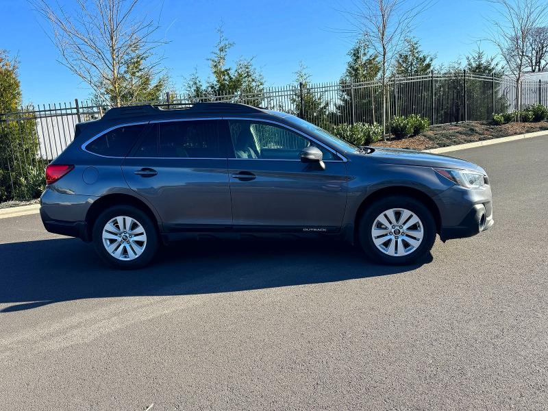 74932965 :رقم المزاد ، 4S4BSAFC0J3335555 vin ، 2018 Subaru Outback 2. مزاد بيع