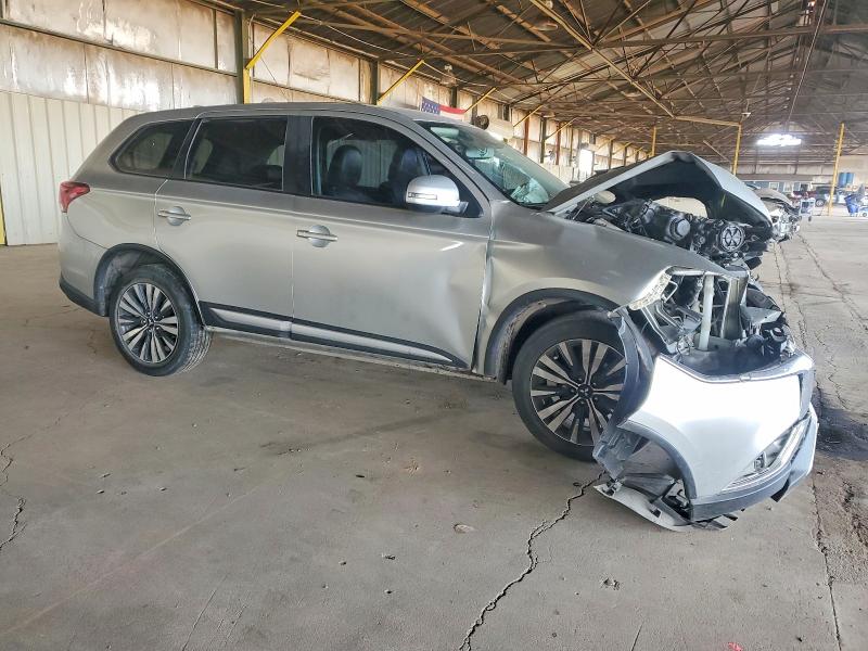 2020 Mitsubishi Outlander მანქანა იყიდება აუქციონზე, vin: JA4AZ3A39LZ007477, აუქციონის ნომერი: 99105985