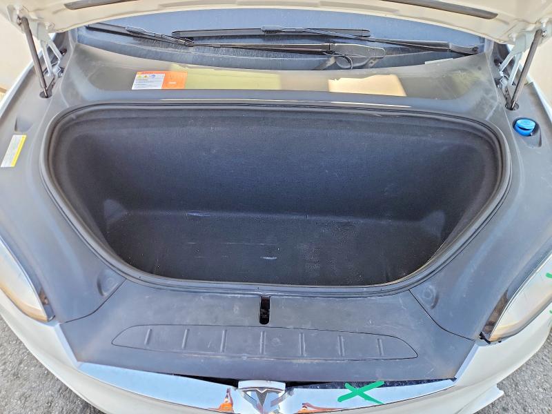2016 Tesla Model X მანქანა იყიდება აუქციონზე, vin: 5YJXCBE41GF016622, აუქციონის ნომერი: 74977745