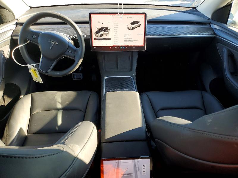 2024 Tesla Model Y მანქანა იყიდება აუქციონზე, vin: 7SAYGDED8RF153048, აუქციონის ნომერი: 72662925