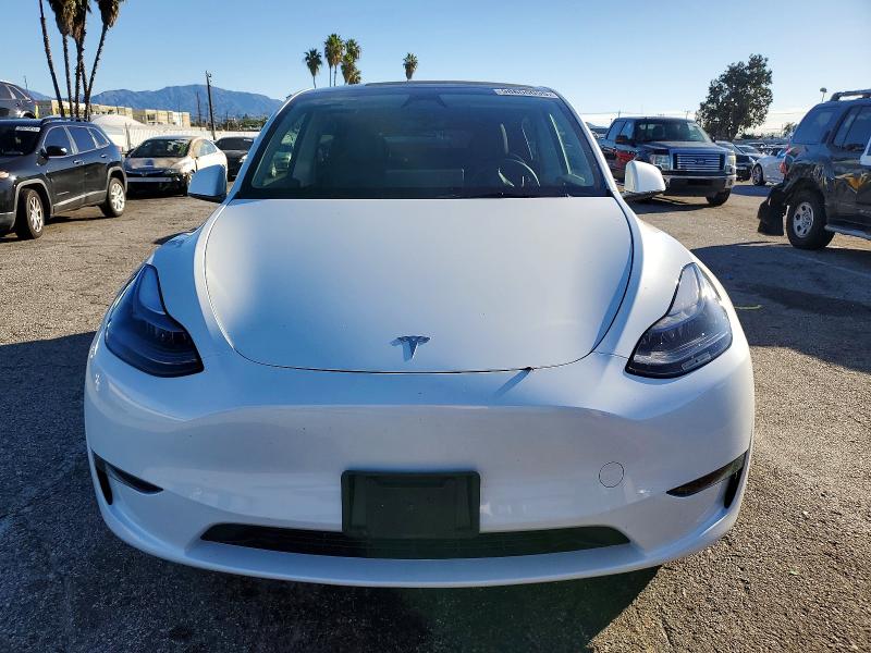 Продаж на аукціоні авто 2025 Tesla Model Y, vin: 7SAYGDED2SF319604, номер лоту: 98606095