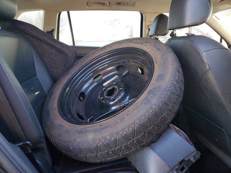 75219635 :رقم المزاد ، 3VV2B7AX7JM107165 vin ، 2018 Volkswagen Tiguan مزاد بيع
