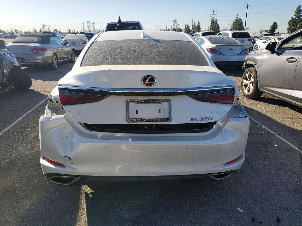 Продажа на аукционе авто 2022 Lexus Es, vin: 58ADZ1B17NU126833, номер лота: 74590545
