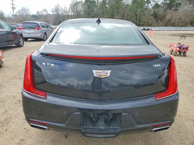 98870315 :رقم المزاد ، 2G61M5S37J9141736 vin ، 2018 Cadillac Xts مزاد بيع
