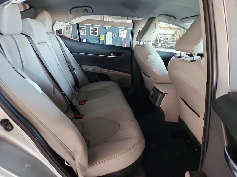 Продаж на аукціоні авто 2022 Toyota Camry Hybrid, vin: 4T1K31AKXNU039972, номер лоту: 74227345