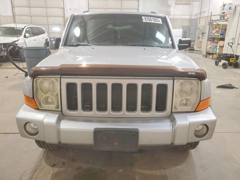 97601065 :رقم المزاد ، 1J8HG48K66C300573 vin ، 2006 Jeep Commander مزاد بيع