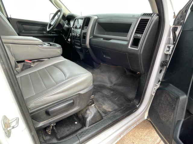 97676765 :رقم المزاد ، 1C6RR7FG6JS274357 vin ، 2018 Ram 1500 St مزاد بيع