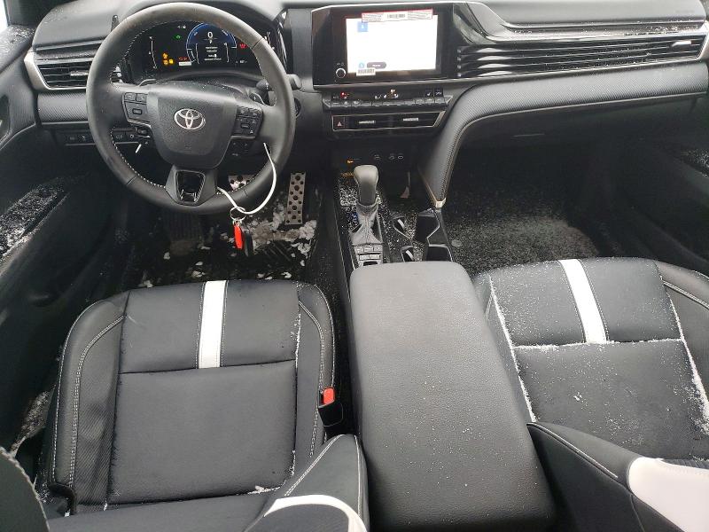 74095735 :رقم المزاد ، 4T1DBADK4SU032860 vin ، 2025 Toyota Camry مزاد بيع