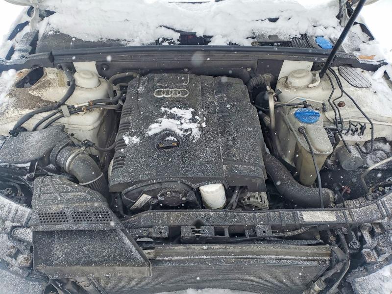 2014 Audi A4 Premium მანქანა იყიდება აუქციონზე, vin: WAUBFCFL0EN001862, აუქციონის ნომერი: 74027425