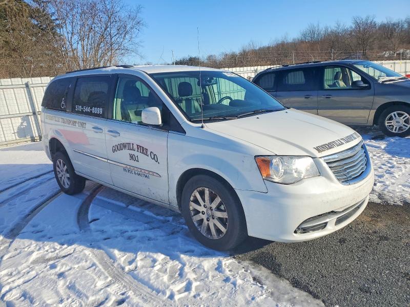 2015 Chrysler Town & Country მანქანა იყიდება აუქციონზე, vin: 2C4RC1BG7FR626352, აუქციონის ნომერი: 74034605