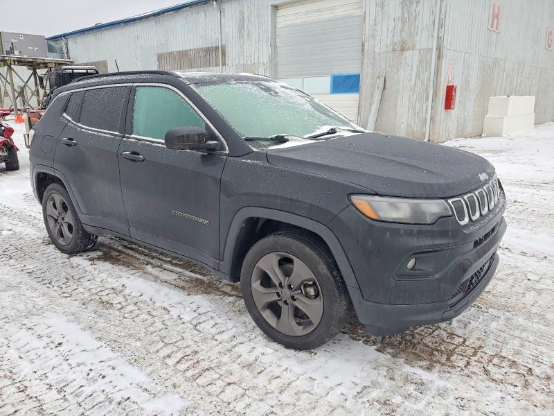 73222105 :رقم المزاد ، 3C4NJDFB7NT142214 vin ، 2022 Jeep Compass مزاد بيع