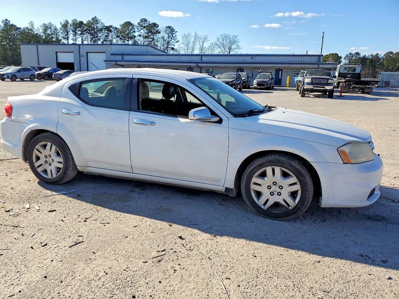 2013 Dodge Avenger Se მანქანა იყიდება აუქციონზე, vin: 1C3CDZAB5DN534047, აუქციონის ნომერი: 72827105