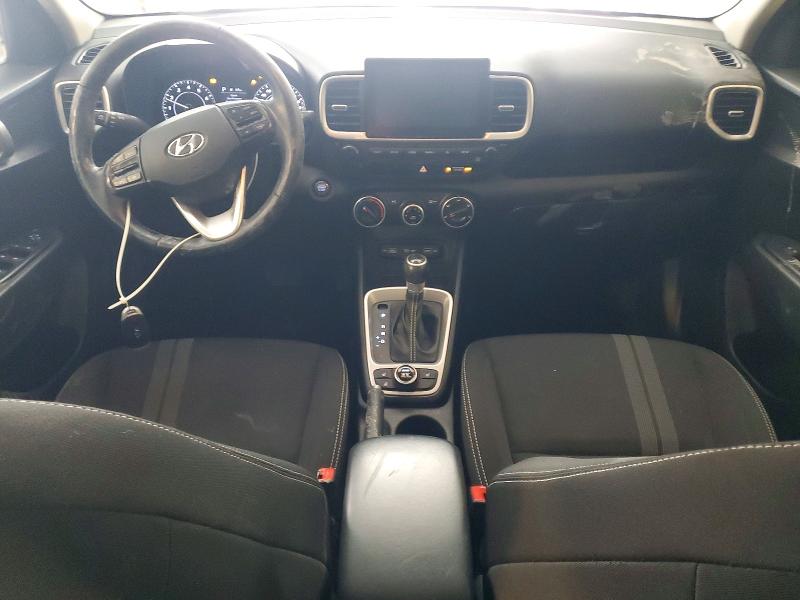 99638415 :رقم المزاد ، KMHRC8A33NU177904 vin ، 2022 Hyundai Venue مزاد بيع