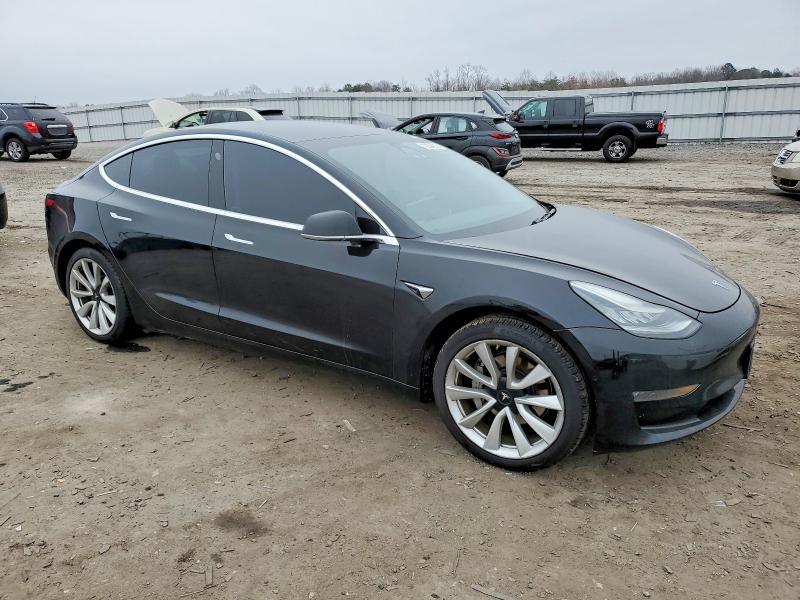 Продажа на аукционе авто 2019 Tesla Model 3, vin: 5YJ3E1EA8KF412497, номер лота: 72354575
