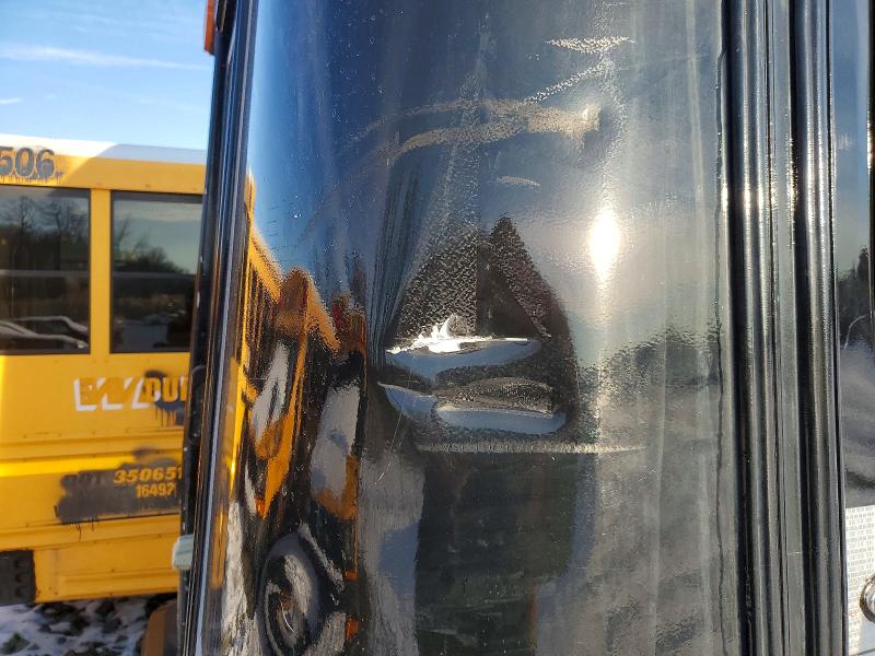 Продаж на аукціоні авто 2002 Ford Econoline, vin: 1FDSE35F12HA57400, номер лоту: 72470035