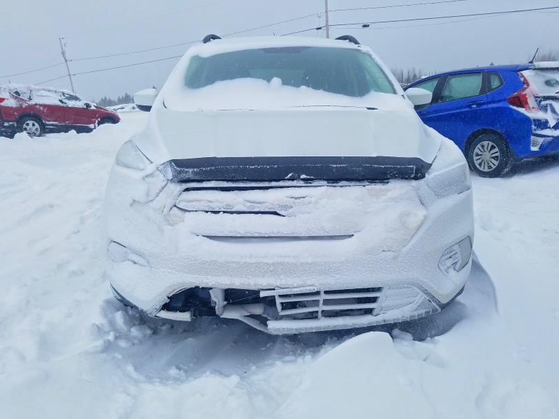 74748895 :رقم المزاد ، 1FMCU9HD5KUB37133 vin ، 2019 Ford Escape Sel مزاد بيع