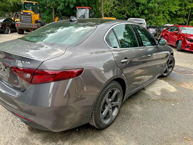 2017 Alfa Romeo Giulia Ti მანქანა იყიდება აუქციონზე, vin: ZARFAEEN9H7544398, აუქციონის ნომერი: 99843645