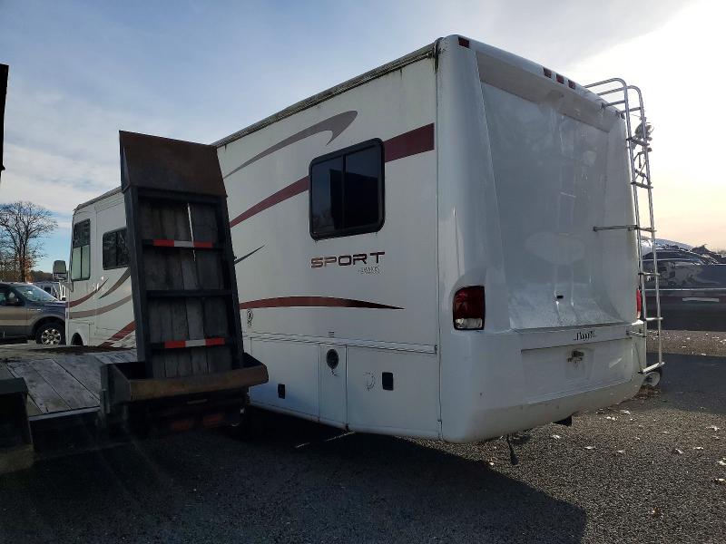 Продажа на аукционе авто 2009 Workhorse Custom Chassis Motorhome Chassis, vin: 5B4LPE7G493435985, номер лота: 97803275
