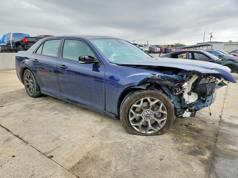 73955375 :رقم المزاد ، 2C3CCAGG8HH585998 vin ، 2017 Chrysler 300 مزاد بيع