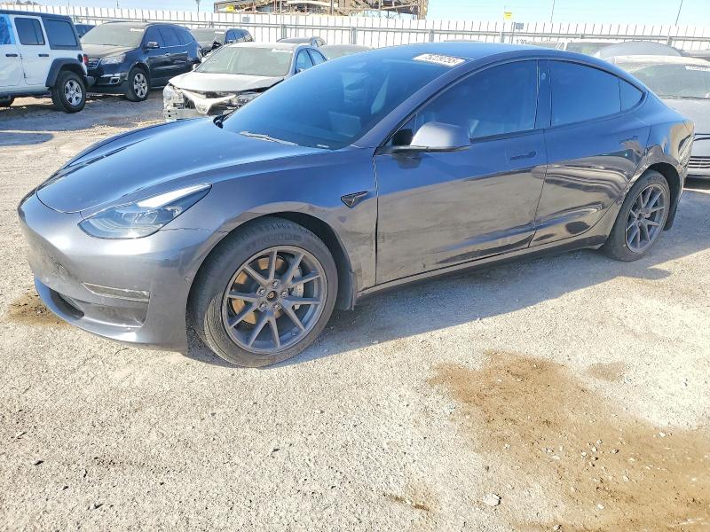 75229755 :رقم المزاد ، 5YJ3E1EB2NF198118 vin ، 2022 Tesla Model 3 مزاد بيع