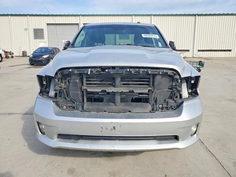 Продажа на аукционе авто 2017 Ram 1500 St, vin: 3C6RR6KT1HG504661, номер лота: 99993915